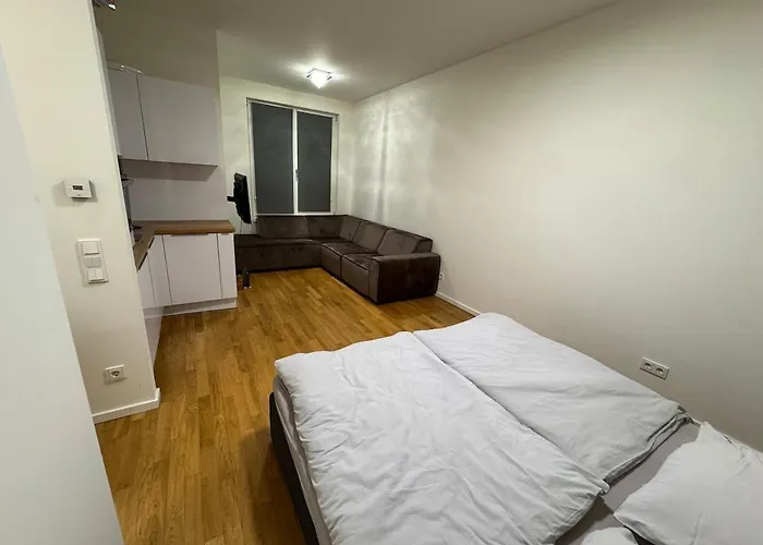 Apartment Genthiner 3