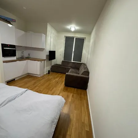 Genthiner 3 * Berlin