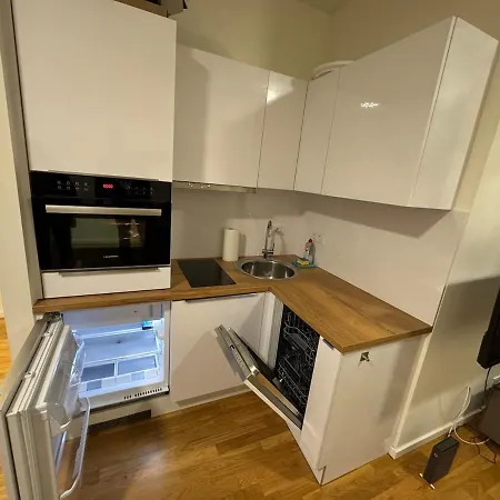 Apartment Genthiner 3